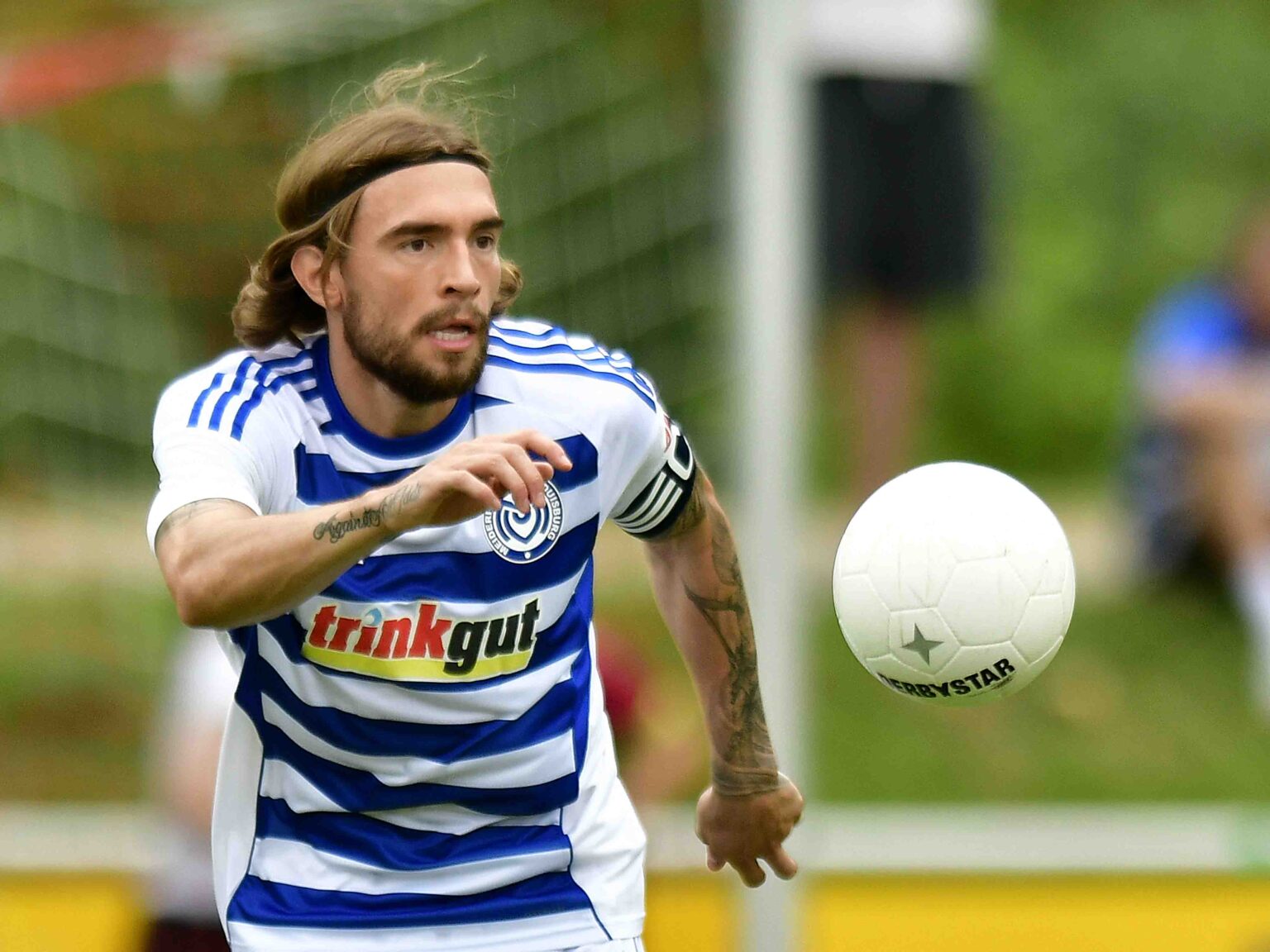 Josh Bitter verlängert: „Lebt den Duisburger Fußball!“ MSV-Spieler