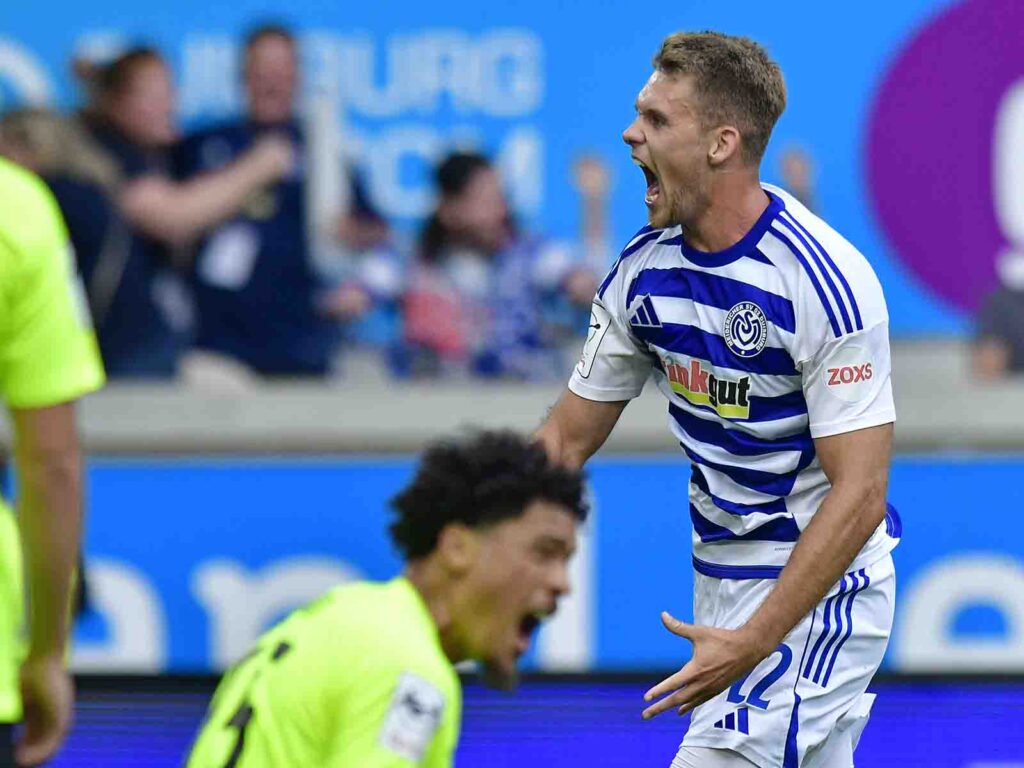 Torschütze zum Führungstreffer - Thilo Töpken schreit sich den Jubel regelrecht von der Seele