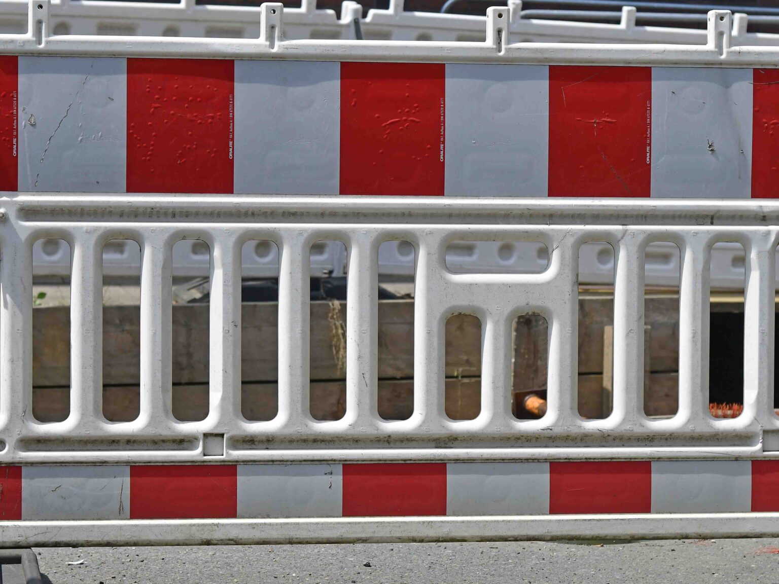 Teilsperrung auf dem Friemersheimer Gaterweg