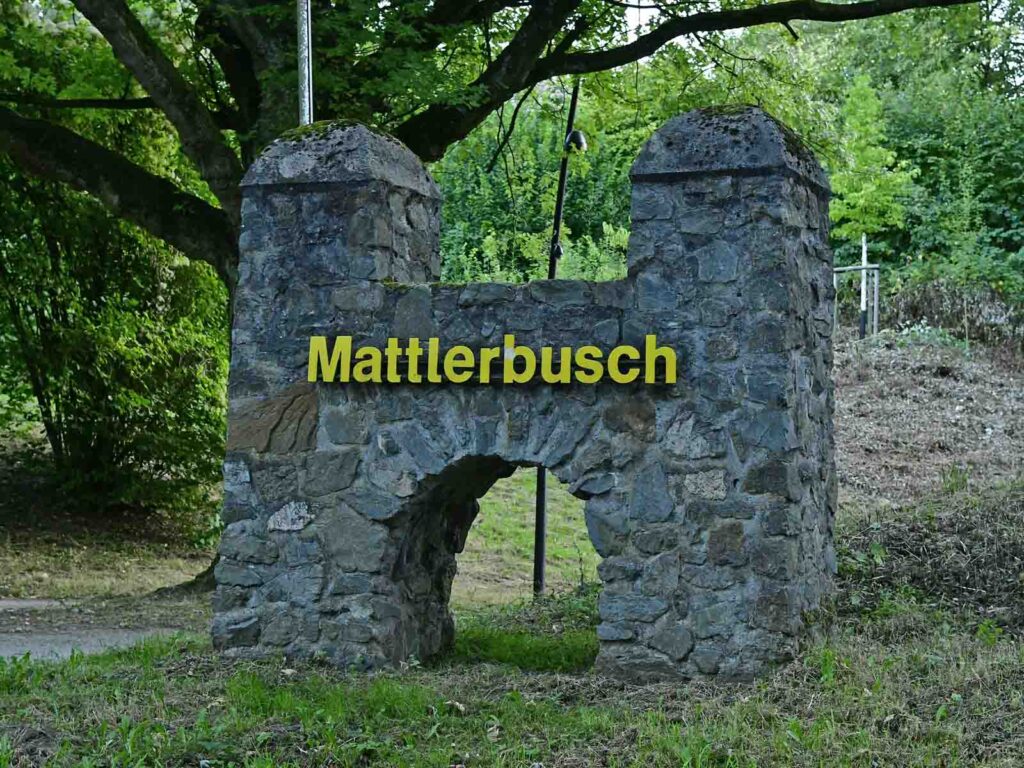 Revierpark Mattlerbusch mit der Niederrheintherme