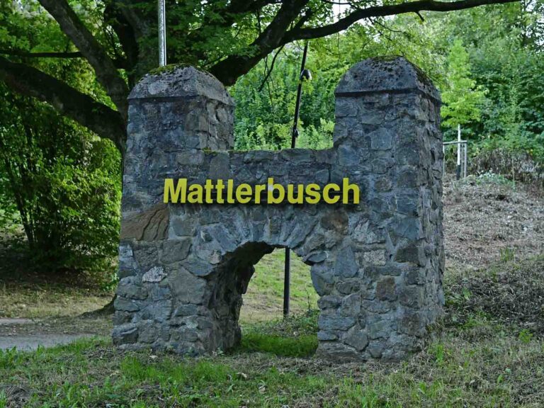 Revierpark Mattlerbusch mit der Niederrheintherme