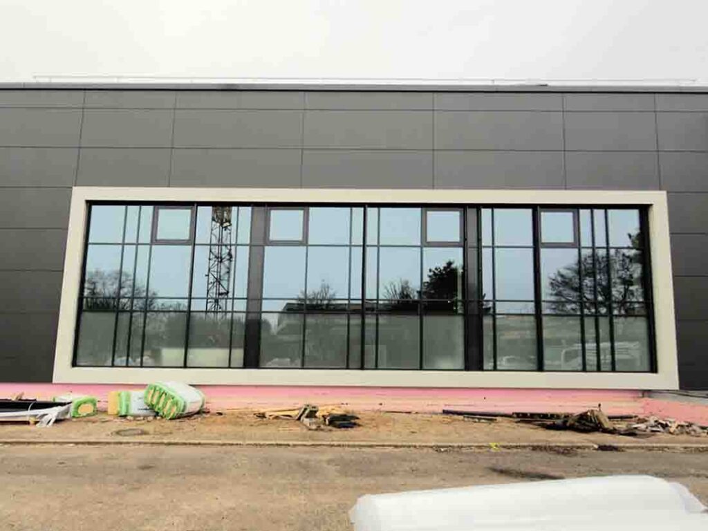 Baustelle Hallenbad-Süd in DU-Großenbaum