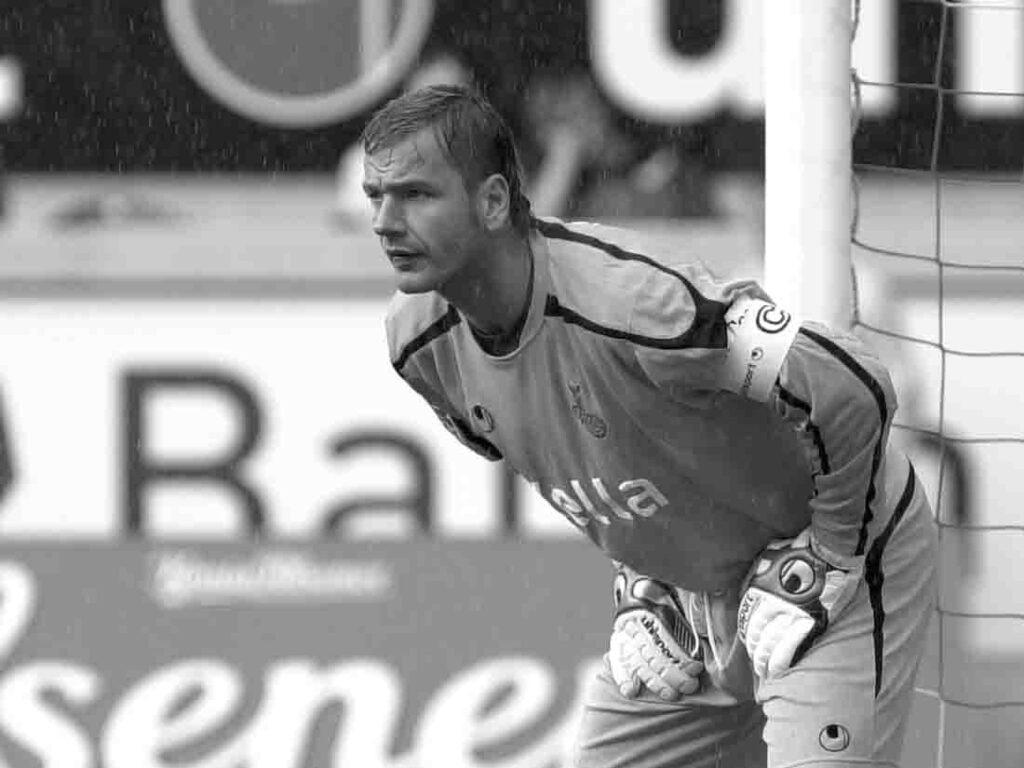 Georg Koch (Torhüter und Mannschaftskapitän des MSV Duisburg)