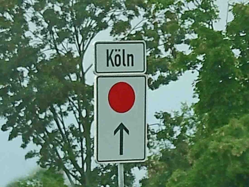 Umleitungsschild "Roter Punkt"