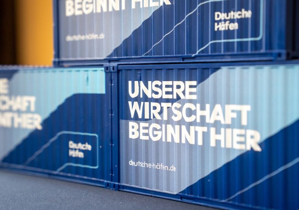 Deutsche Häfen unterstreichen strategische Rolle für Resilienz, Energie und Sicherheit See-Container