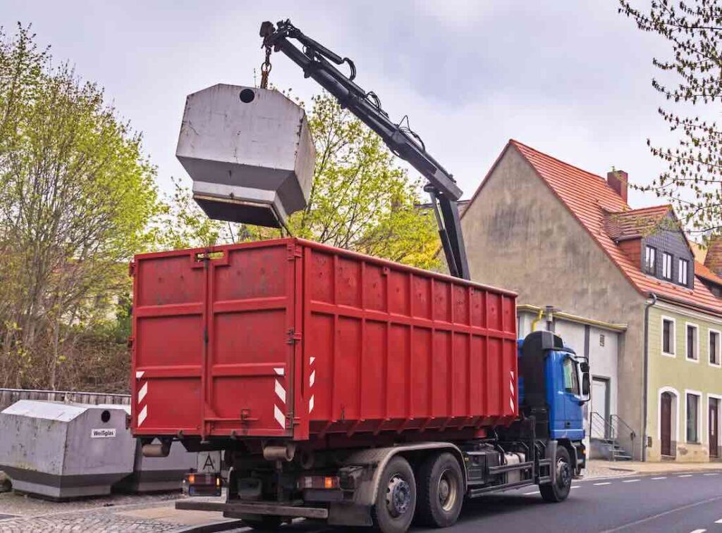 Leerung der Container