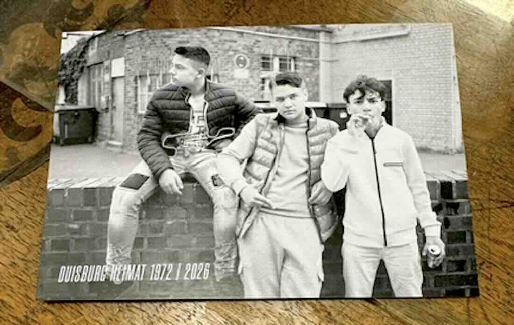Ein verschwundener Ort und die Jugend von heute: „DUISBURG HEIMAT 1972 | 2026“ Foto
