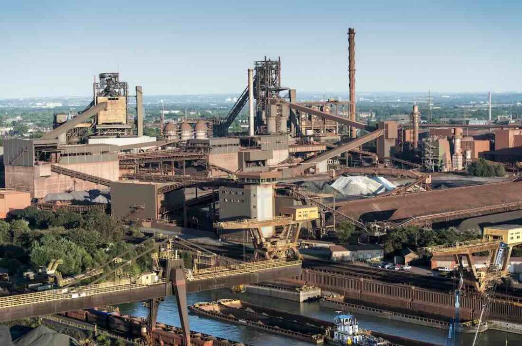 thyssenkrupp Steel startet Teilsanierung am Hochofen Schwelgern 2 Industriegebiet